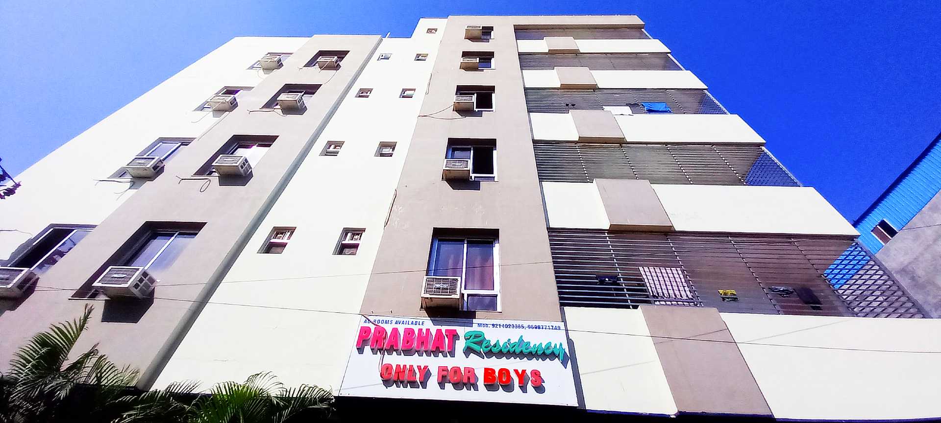 Room for students near Allen